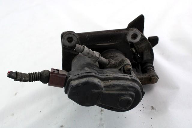 ZADNJE DESNE ZAVORNE CELJUSTI  OEM N. 8K0615404B ORIGINAL REZERVNI DEL AUDI A4 B8 8K2 BER/SW/CABRIO (2007 - 11/2015) DIESEL LETNIK 2010