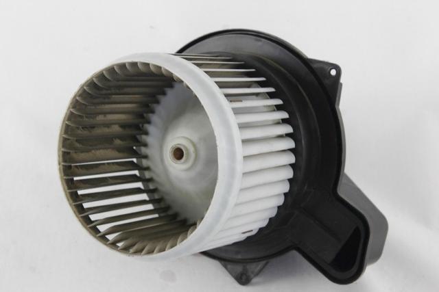 VENTILATOR  KABINE  OEM N. 5P6220300 ORIGINAL REZERVNI DEL FIAT PANDA 319 (DAL 2011) DIESEL LETNIK 2013