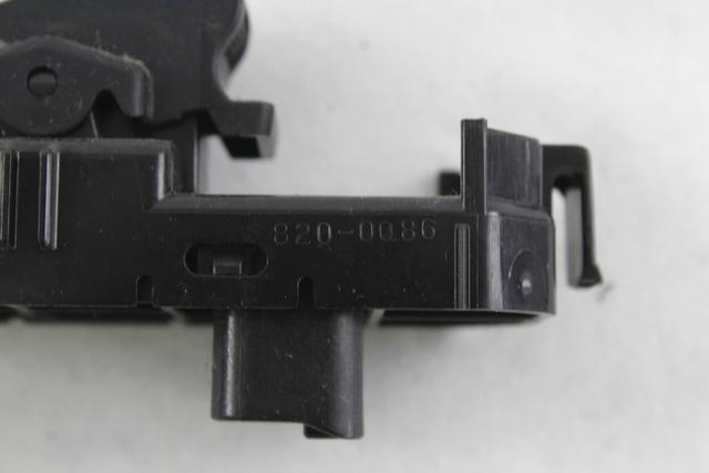 ZADNJE STIKALO OEM N. 84810B1010 ORIGINAL REZERVNI DEL DAIHATSU SIRION MK2 (2005 - 08/2012)BENZINA LETNIK 2009