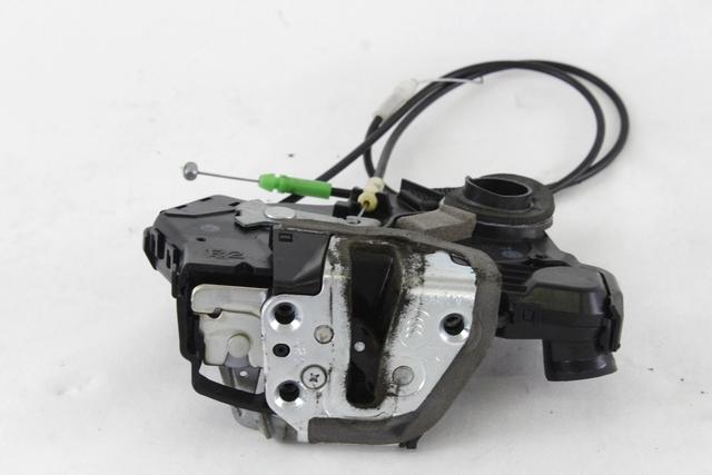 CENTRALNI ZAKLEP SPREDNJIH VRAT  OEM N. 69030B1010 ORIGINAL REZERVNI DEL DAIHATSU SIRION MK2 (2005 - 08/2012)BENZINA LETNIK 2009