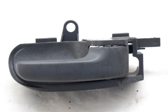 NOTRANJA KLJUKA  OEM N. 1608475880 ORIGINAL REZERVNI DEL PEUGEOT 107 PM PN (2005 - 2014) BENZINA LETNIK 2010