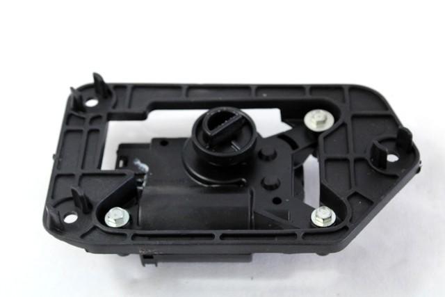 MOTORCEK OGREVANJA OEM N. A.211.012.00 ORIGINAL REZERVNI DEL ALFA ROMEO MITO 955 (2008 - 2018) BENZINA/GPL LETNIK 2011