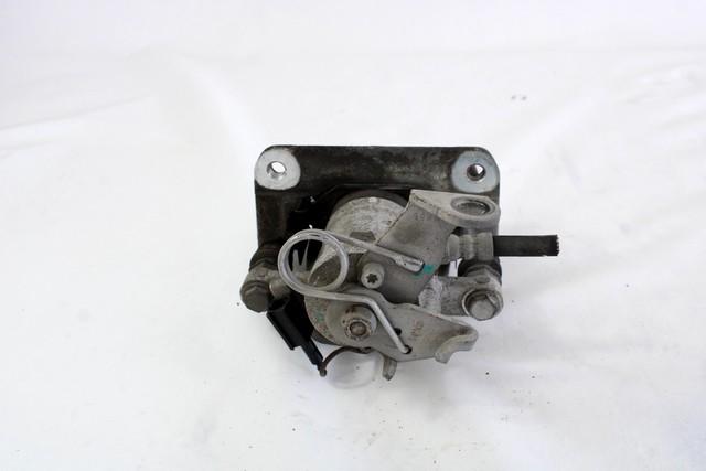 ZADNJE DESNE ZAVORNE CELJUSTI  OEM N. 77365741 ORIGINAL REZERVNI DEL ALFA ROMEO MITO 955 (2008 - 2018) BENZINA/GPL LETNIK 2011