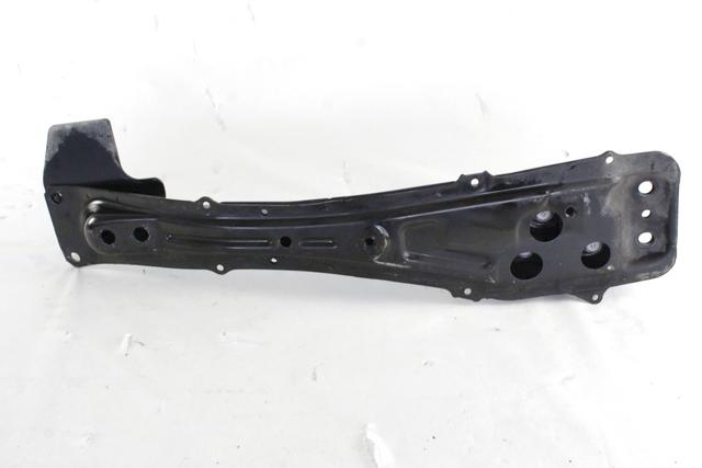 NOSILCI MOTORJA/DRUGO OEM N. 51204-05031 ORIGINAL REZERVNI DEL TOYOTA AVENSIS T25 MK2 BER/SW (2003 - 2008)DIESEL LETNIK 2006