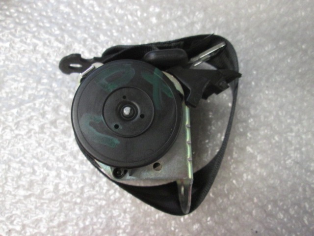 VARNOSTNI PAS OEM N. 735411129 ORIGINAL REZERVNI DEL FIAT GRANDE PUNTO 199 (2005 - 2012) DIESEL LETNIK 2009