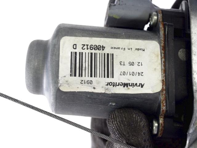 MEHANIZEM DVIGA SPREDNJIH STEKEL  OEM N. 58565 SISTEMA ALZACRISTALLO PORTA ANTERIORE ELETTR ORIGINAL REZERVNI DEL PEUGEOT 207 / 207 CC R WA WC WD WK (05/2009 - 2015) BENZINA LETNIK 2011