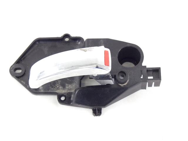 NOTRANJA KLJUKA  OEM N. 71749972 ORIGINAL REZERVNI DEL FIAT 500 CINQUECENTO 312 MK3 R (DAL 2015)BENZINA LETNIK 2017