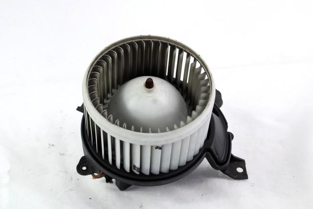 VENTILATOR  KABINE  OEM N. 77366856 ORIGINAL REZERVNI DEL FIAT FIORINO 225 (2007 - 2016) DIESEL LETNIK 2008