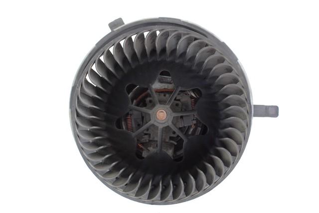 VENTILATOR  KABINE  OEM N. 1K1819015C ORIGINAL REZERVNI DEL SEAT LEON 1P1 MK2 (2005 - 2012) BENZINA LETNIK 2009