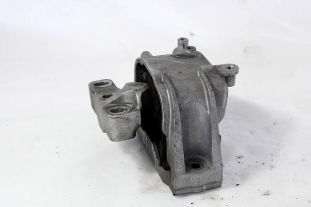 NOSILCI MOTORJA/DRUGO OEM N. 1K0199262CF ORIGINAL REZERVNI DEL SEAT LEON 1P1 MK2 (2005 - 2012) BENZINA LETNIK 2009