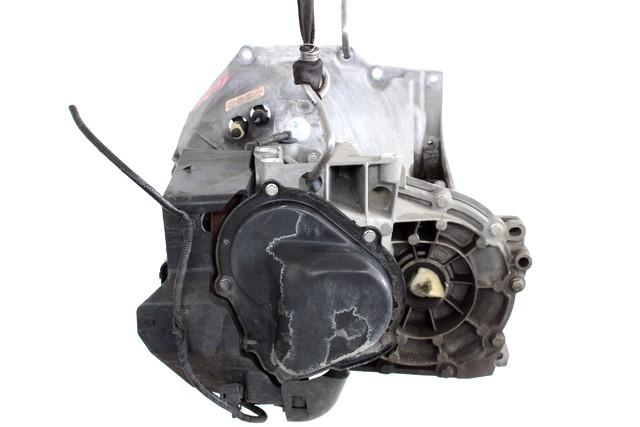 ROCNI MENJALNIK OEM N. BA6R-7002-ABG CAMBIO MECCANICO ORIGINAL REZERVNI DEL FORD BMAX JK (2012 - 2018)DIESEL LETNIK 2016