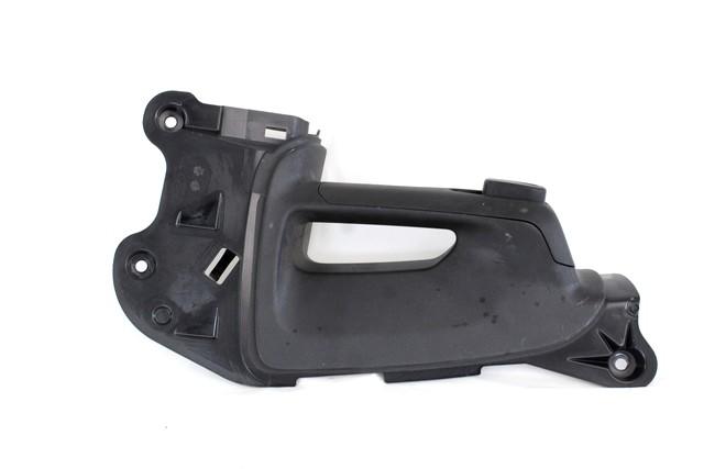 NOTRANJA KLJUKA  OEM N. AV11-R266A63-AD ORIGINAL REZERVNI DEL FORD BMAX JK (2012 - 2018)DIESEL LETNIK 2016