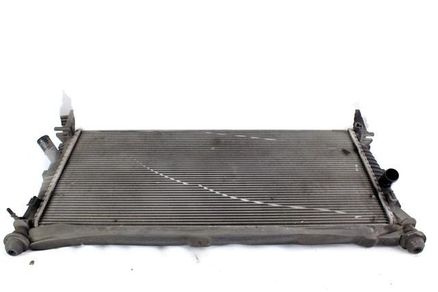 RADIATOR VODE OEM N. 6C1H8005CB ORIGINAL REZERVNI DEL FORD TRANSIT FM FN FF MK7 (2006 - 2013) DIESEL LETNIK 2007