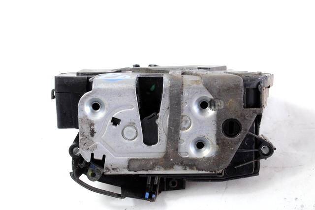 CENTRALNO ZAKLEPANJE ZADNJIH DESNIH VRAT OEM N. 8A6A-A26412-AD ORIGINAL REZERVNI DEL FORD FIESTA CB1 CNN MK6 (09/2008 - 11/2012) BENZINA/GPL LETNIK 2009