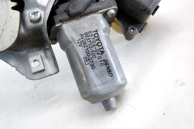 MEHANIZEM DVIGA SPREDNJIH STEKEL  OEM N. 19256 SISTEMA ALZACRISTALLO PORTA ANTERIORE ELETTR ORIGINAL REZERVNI DEL TOYOTA YARIS P9 MK2 (01/2006 - 2009) BENZINA LETNIK 2007