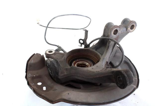 VRTLJIVI LEZAJ DESNO / PESTO KOLESA Z LEZAJEM SPREDAJ OEM N. 432110D130 ORIGINAL REZERVNI DEL TOYOTA YARIS P9 MK2 (01/2006 - 2009) BENZINA LETNIK 2007