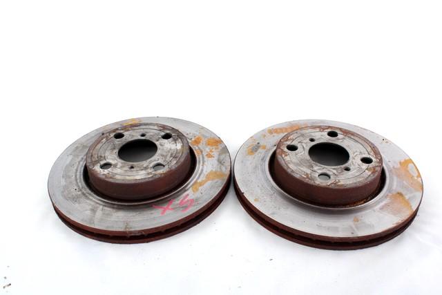 SPREDNJI ZAVORNI DISKI OEM N. 435120D060 ORIGINAL REZERVNI DEL TOYOTA YARIS P9 MK2 (01/2006 - 2009) BENZINA LETNIK 2007