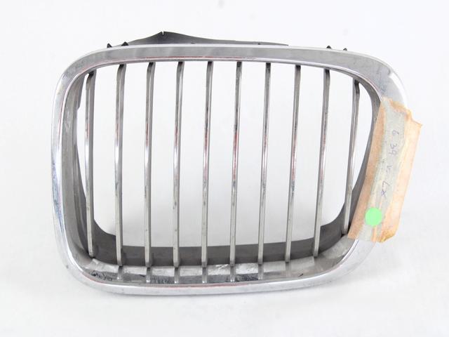 SPREDNJE OKRASNE MASKE OEM N. 51138195055 ORIGINAL REZERVNI DEL BMW SERIE 3 E46 BER/SW/COUPE/CABRIO (1998 - 2002) BENZINA LETNIK 2002