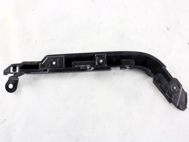 NOSILCI ZADNJEGA ODBIJACA  OEM N. 7058517 ORIGINAL REZERVNI DEL BMW SERIE 1 BER/COUPE/CABRIO E81/E82/E87/E88 (2003 - 2007) BENZINA LETNIK 2006