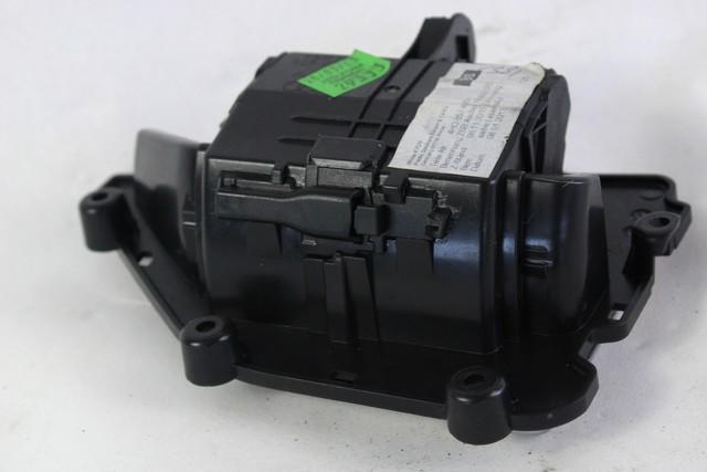 PEPELNIK / DRZALA ZA PIJACO OEM N. 4H0857405 ORIGINAL REZERVNI DEL AUDI A8 D4/4H (2009 -2013)DIESEL LETNIK 2013