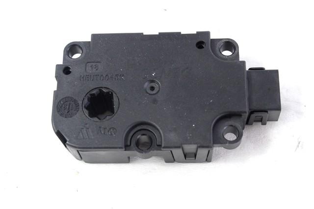 MOTORCEK OGREVANJA OEM N. CZ113930-0857 ORIGINAL REZERVNI DEL AUDI A8 D4/4H (2009 -2013)DIESEL LETNIK 2013