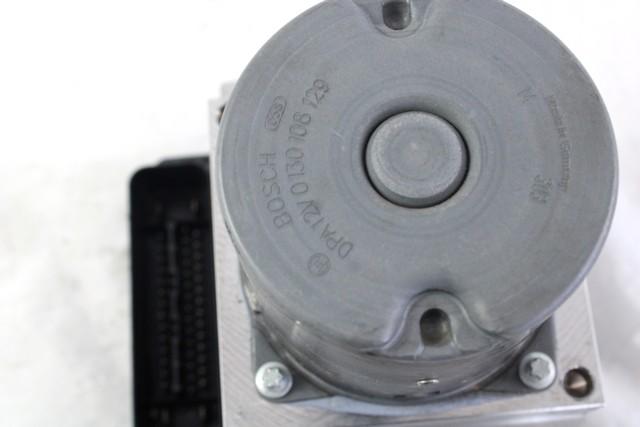 ABS AGREGAT S PUMPO OEM N. 4H0614517E ORIGINAL REZERVNI DEL AUDI A8 D4/4H (2009 -2013)DIESEL LETNIK 2013