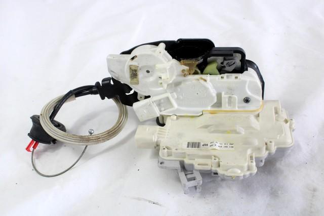 CENTRALNI ZAKLEP SPREDNJIH VRAT  OEM N. 4H1837016E ORIGINAL REZERVNI DEL AUDI A8 D4/4H (2009 -2013)DIESEL LETNIK 2013