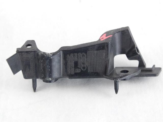 NOSILCI ODBIJACA  OEM N. 8K0807283 ORIGINAL REZERVNI DEL AUDI A4 B8 8K2 BER/SW/CABRIO (2007 - 11/2015) DIESEL LETNIK 2011