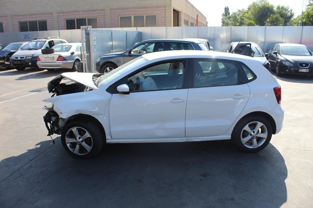 VOLKSWAGEN POLO 1.2 D 55KW 5M 5P (2011) RICAMBI IN MAGAZZINO