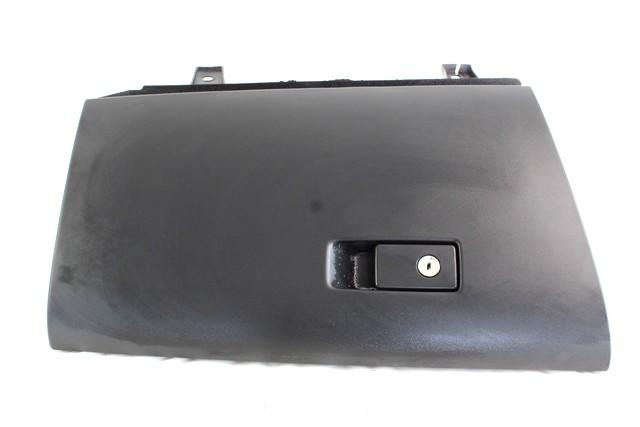 PREDAL ZA DOKUMENTE OEM N. 39809228 ORIGINAL REZERVNI DEL VOLVO V60 MK1 (2010 - 2018)DIESEL LETNIK 2016