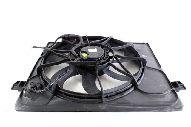 VENTILATOR HLADILNIKA OEM N. 253801D400 ORIGINAL REZERVNI DEL KIA CARENS UN MK3 (2006 - 2013) DIESEL LETNIK 2008