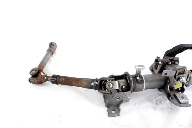 VOLANSKI DROG OEM N. 563101D100 ORIGINAL REZERVNI DEL KIA CARENS UN MK3 (2006 - 2013) DIESEL LETNIK 2008