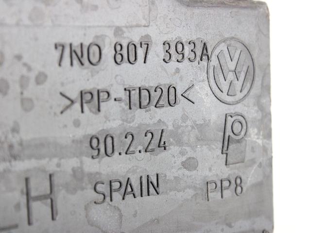 NOSILCI ZADNJEGA ODBIJACA  OEM N. 7N0807393A ORIGINAL REZERVNI DEL VOLKSWAGEN SHARAN 7N1 7N2 (DAL 2010)DIESEL LETNIK 2011