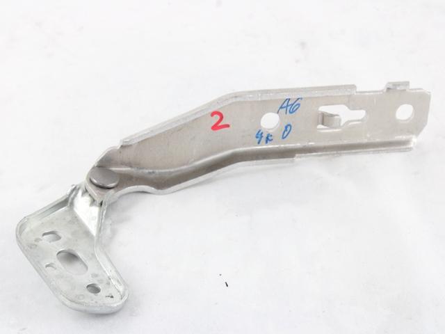 PANTI POKROVA MOTORJA OEM N. 4F0823301 ORIGINAL REZERVNI DEL AUDI A6 C6 4F2 4FH 4F5 BER/SW/ALLROAD (07/2004 - 10/2008) DIESEL LETNIK 2004