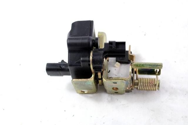 ZAKLEPANJE PRTLJA?NIH VRAT  OEM N. 55396445AA ORIGINAL REZERVNI DEL JEEP COMMANDER XK XH (2005 - 2010) BENZINA LETNIK 2006