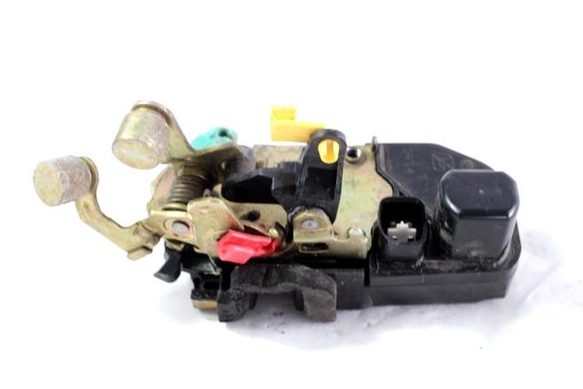 CENTRALNI ZAKLEP SPREDNJIH VRAT  OEM N. 55113374AB ORIGINAL REZERVNI DEL JEEP COMMANDER XK XH (2005 - 2010) BENZINA LETNIK 2006