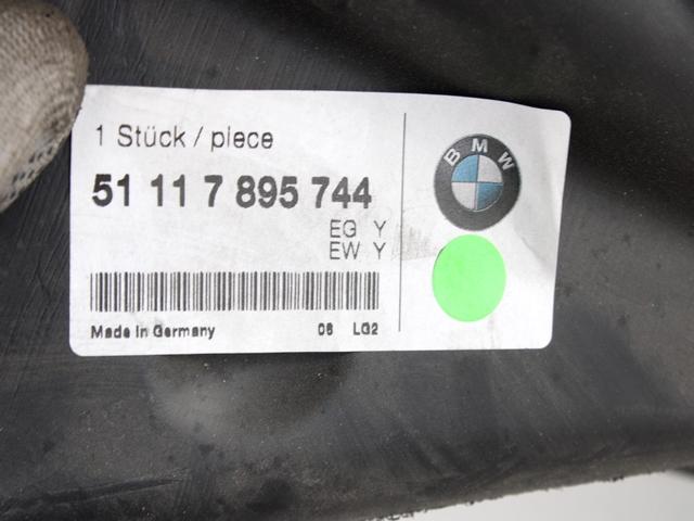 RADIATOR VODE OEM N. 51117895744 ORIGINAL REZERVNI DEL BMW SERIE 5 E60 E61 (2003 - 2010) BENZINA LETNIK 2005