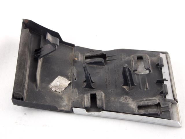 ZUNANJI PROFILI IN LETVE OEM N. 7P5854959C ORIGINAL REZERVNI DEL PORSCHE CAYENNE 92A MK2 (2010 - 2017)  LETNIK 2011