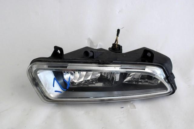 DESNA MEGLENKA OEM N. 6R0941062C ORIGINAL REZERVNI DEL VOLKSWAGEN POLO 6R1 6C1 (06/2009 - 02/2014) DIESEL LETNIK 2010