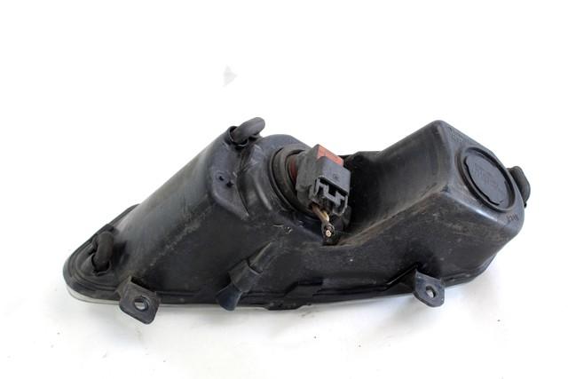 DESNA MEGLENKA OEM N. 6R0941062C ORIGINAL REZERVNI DEL VOLKSWAGEN POLO 6R1 6C1 (06/2009 - 02/2014) DIESEL LETNIK 2010