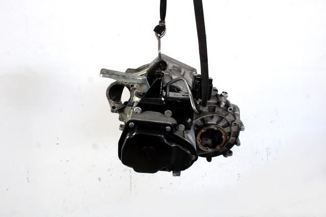 ROCNI MENJALNIK OEM N. 02R301107A CAMBIO MECCANICO ORIGINAL REZERVNI DEL VOLKSWAGEN POLO 6R1 6C1 (06/2009 - 02/2014) DIESEL LETNIK 2010