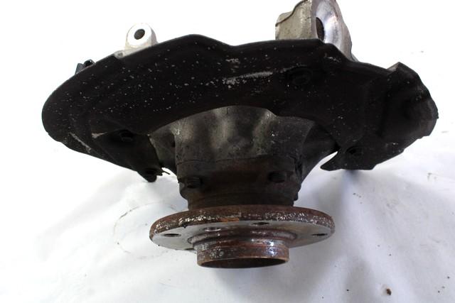 VRTLJIVI LEZAJ DESNO / PESTO KOLESA Z LEZAJEM SPREDAJ OEM N. 31216764444 ORIGINAL REZERVNI DEL BMW SERIE 3 BER/SW/COUPE/CABRIO E90/E91/E92/E93 (2005 -2009) DIESEL LETNIK 2008