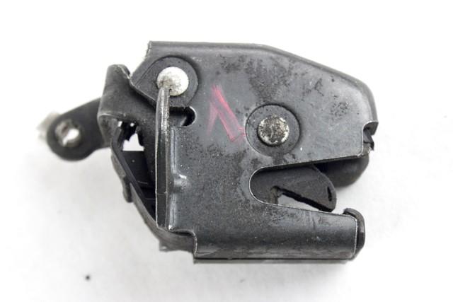 ZAKLEPANJE PRTLJA?NIH VRAT  OEM N. 51757818 ORIGINAL REZERVNI DEL FIAT DOBLO 223 MK1 R (2005 - 2009) DIESEL LETNIK 2006