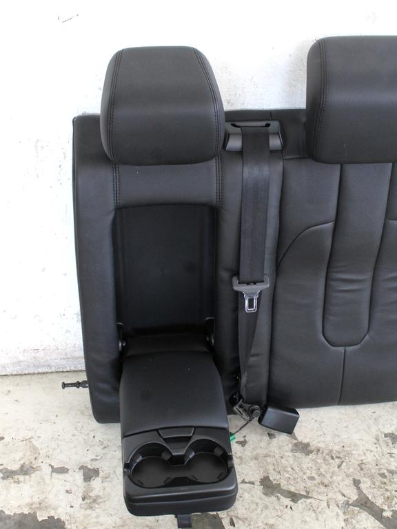 ZADNJI DELJIVI NASLON BLAGO OEM N. SCPSPLRRANGEROVEREVOQUEL538SV5P ORIGINAL REZERVNI DEL LAND ROVER RANGE ROVER EVOQUE L538 (2012 - 2016)DIESEL LETNIK 2013