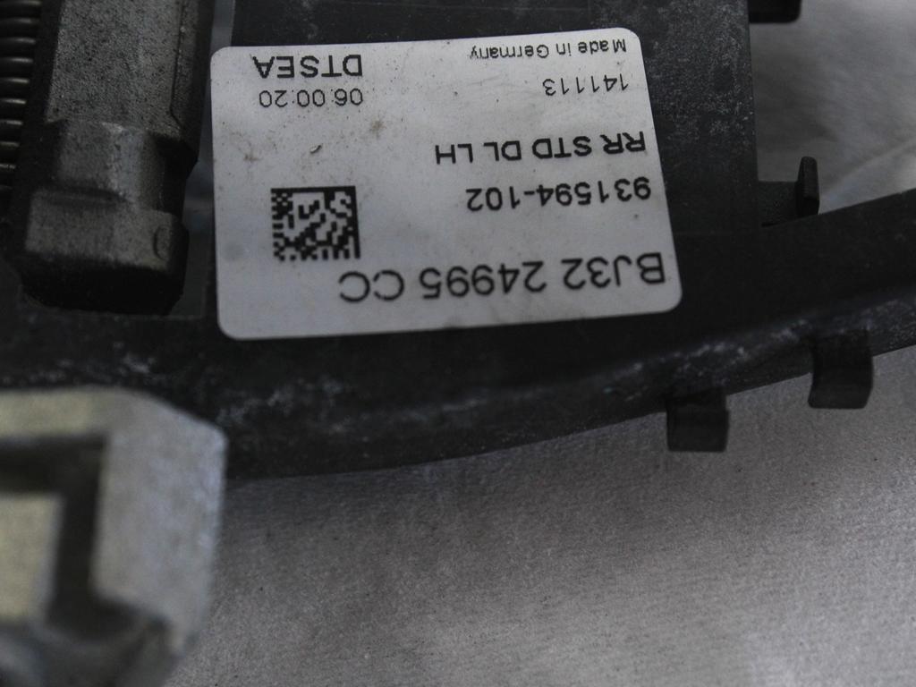 ZUNANJA KLJUKA ZADNJA LEVA VRATA OEM N. LR040667 ORIGINAL REZERVNI DEL LAND ROVER RANGE ROVER EVOQUE L538 (2012 - 2016)DIESEL LETNIK 2013