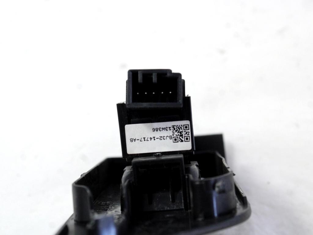 ZADNJE STIKALO OEM N. BJ32-14717-AB ORIGINAL REZERVNI DEL LAND ROVER RANGE ROVER EVOQUE L538 (2012 - 2016)DIESEL LETNIK 2013