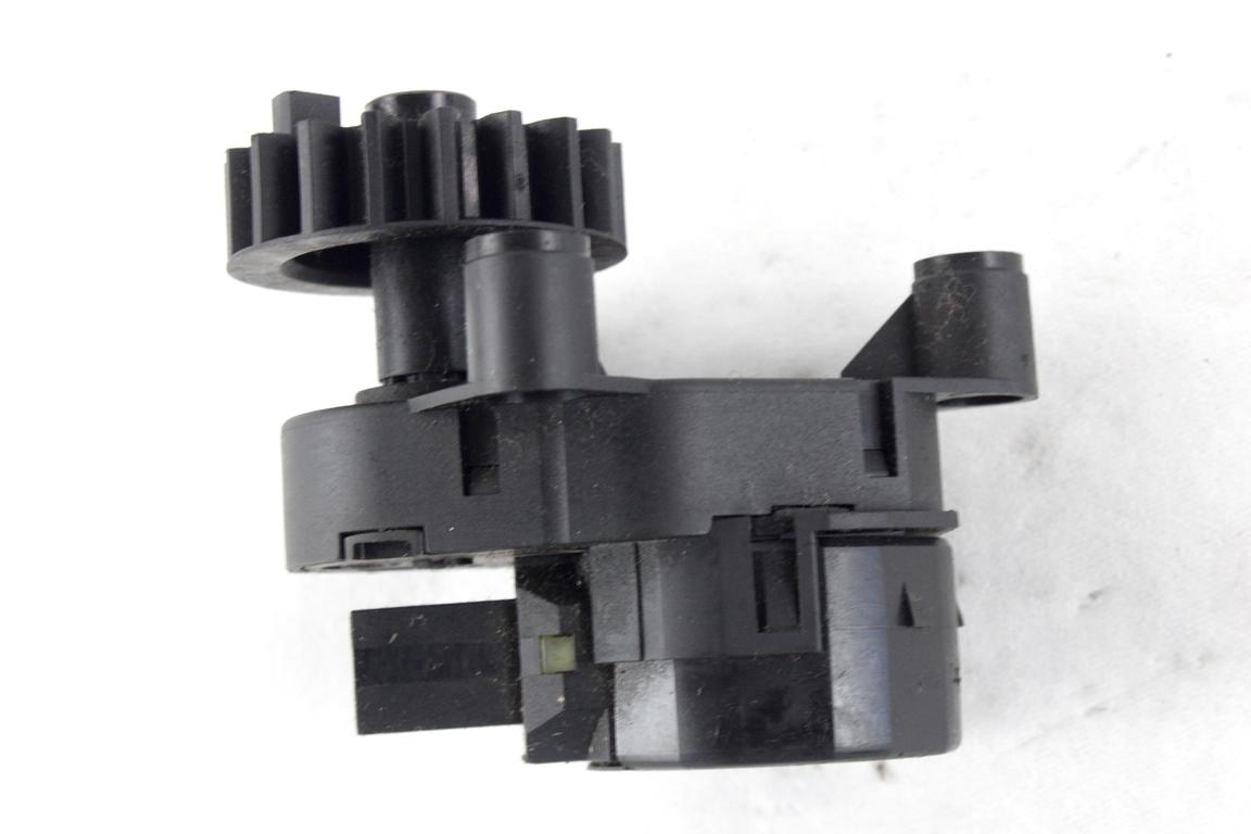 MOTORCEK OGREVANJA OEM N. 7M3907511E ORIGINAL REZERVNI DEL VOLKSWAGEN SHARAN 7M8 7M9 7M6 R1 (2000 - 2004)DIESEL LETNIK 2002