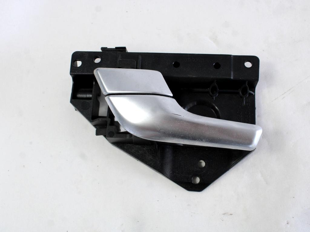 NOTRANJA KLJUKA  OEM N. BJ32-22601-AA ORIGINAL REZERVNI DEL LAND ROVER RANGE ROVER EVOQUE L538 (2012 - 2016)DIESEL LETNIK 2013