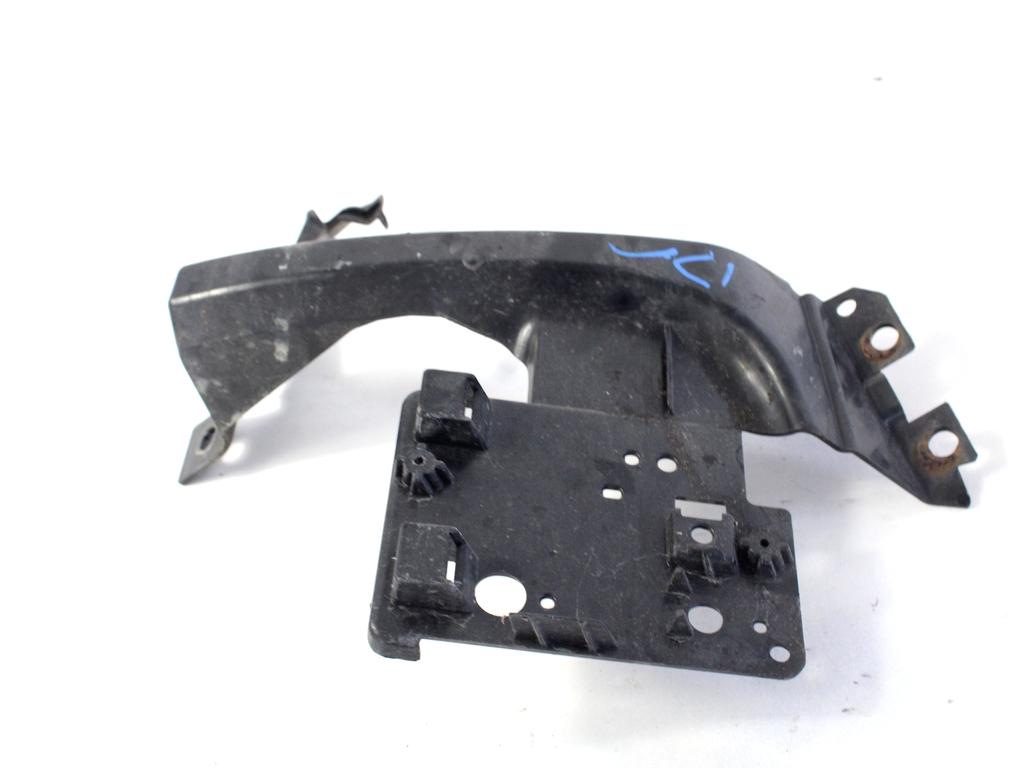 NOSILCI ZADNJEGA ODBIJACA  OEM N. EJ32-17A150-AE ORIGINAL REZERVNI DEL LAND ROVER RANGE ROVER EVOQUE L538 (2012 - 2016)DIESEL LETNIK 2013