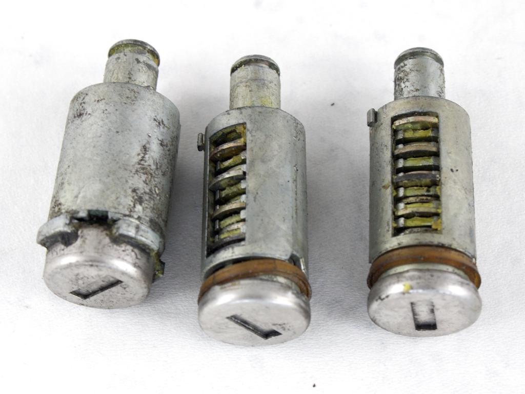 KOMPLET ODKLEPANJE IN VZIG  OEM N. 16062 KIT ACCENSIONE AVVIAMENTO ORIGINAL REZERVNI DEL VOLKSWAGEN SHARAN 7M8 7M9 7M6 R1 (2000 - 2004)DIESEL LETNIK 2002